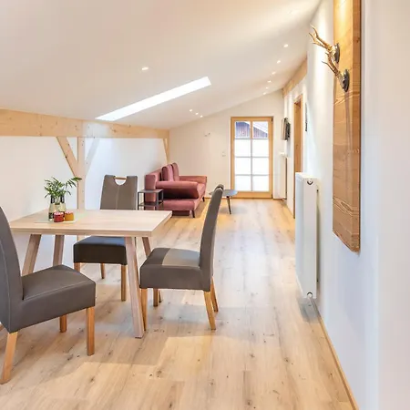 Apartament Gaestehaus Zum Thoma *