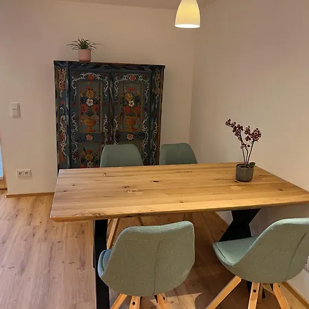 Apartment Gaestehaus Zum Thoma