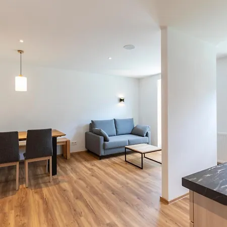 Gaestehaus Zum Thoma דירה *