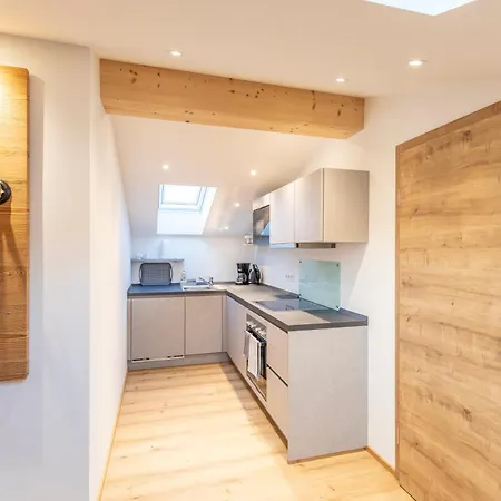 Gaestehaus Zum Thoma شقة