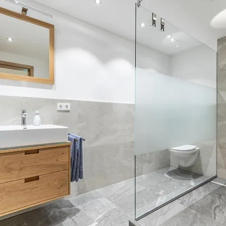 Gaestehaus Zum Thoma كريوث